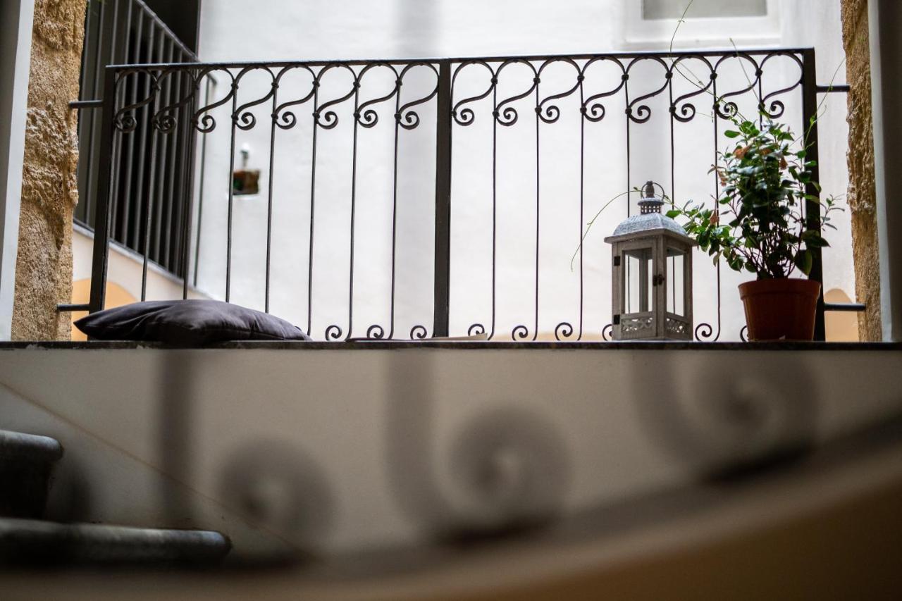 Palazzo Del Poeta - Dimora Contemporanea Hotell Palermo Eksteriør bilde